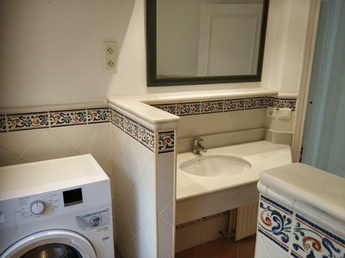 Guesting Comodoro Apartment Cadiz Bagian luar foto
